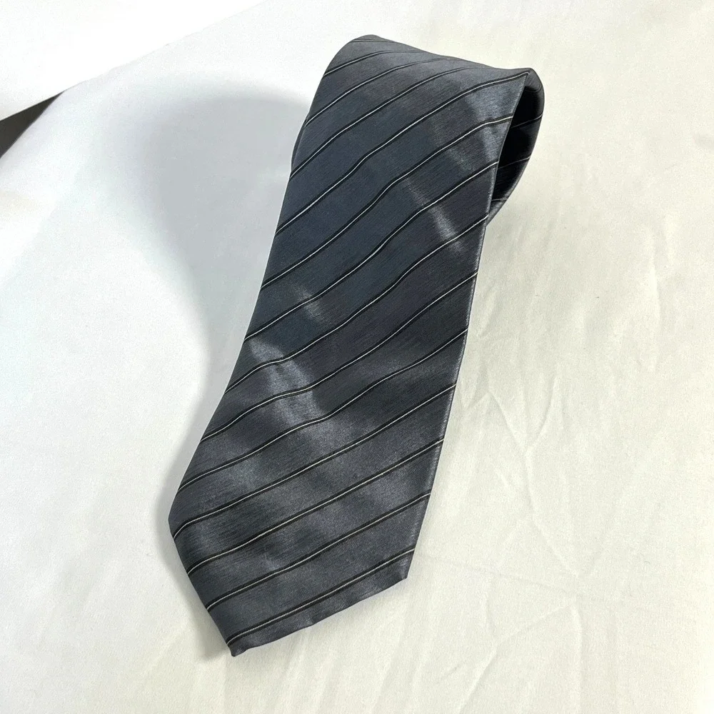 Armani‎ Collezioni Tie Gray Striped Silk Linen Blend Made in Italy Sateen Finish
